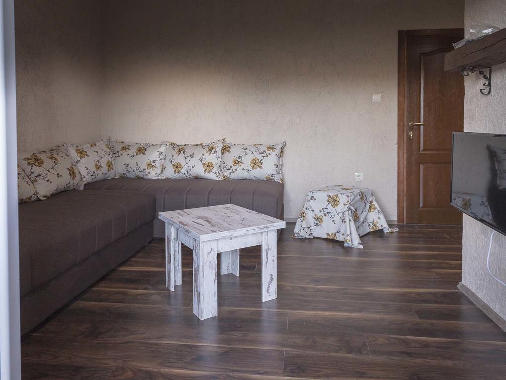 וירפזאר Apartments Djurovic מראה חיצוני תמונה